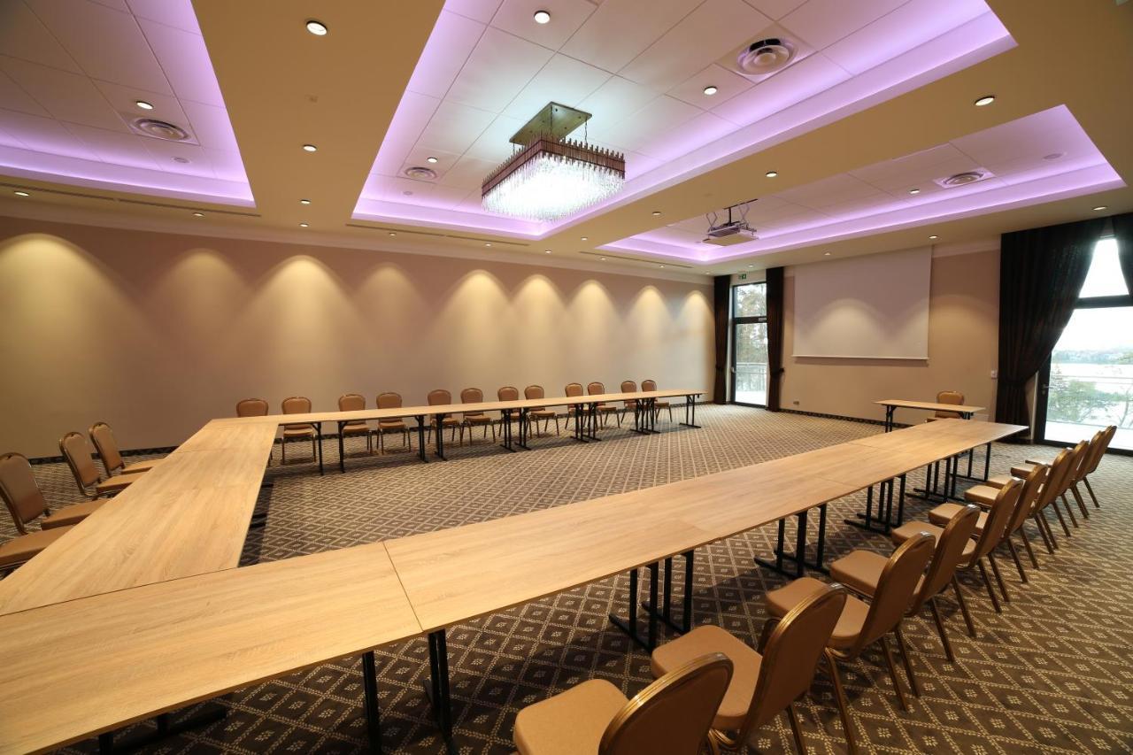 Hotel Mragowo Resort&Spa מראה חיצוני תמונה