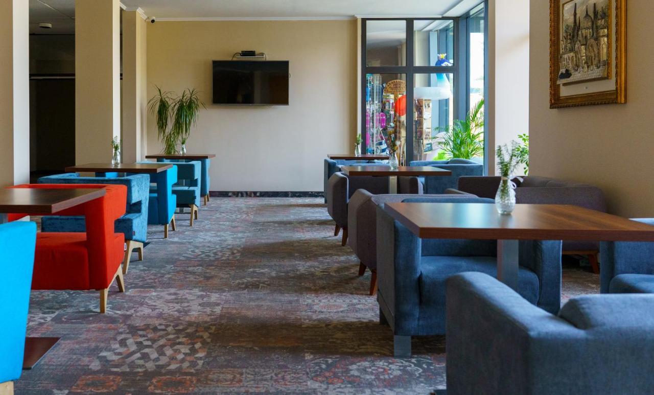 Hotel Mragowo Resort&Spa מראה חיצוני תמונה